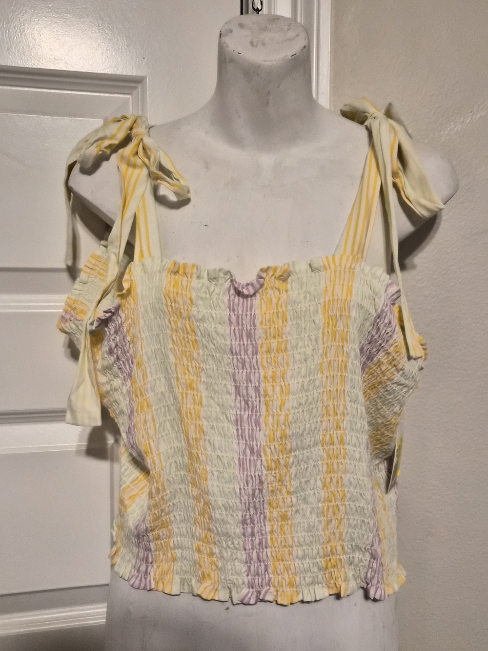 BP. Women’s Pastel Striped Smocked Tie-Strap Tank Top Size 3X